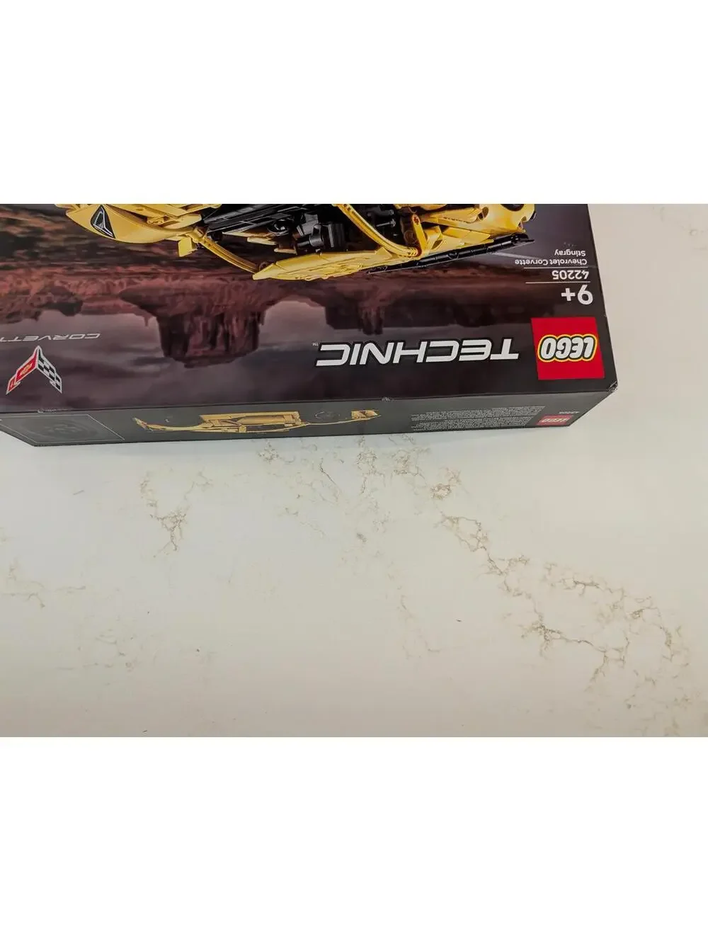 LEGO Technic Chevrolet Corvette Stingray 732 pcs Building Set